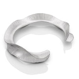 Wave bangle, wide by Rauni Higson