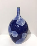 Crystalline vase in dark blue by Simon Rich