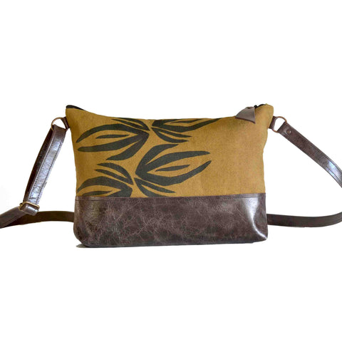 Med Zip Top Bag in Ochre by Lynda Shell