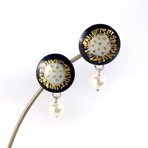 Round drop earrings in black/white by Sheila McDonald