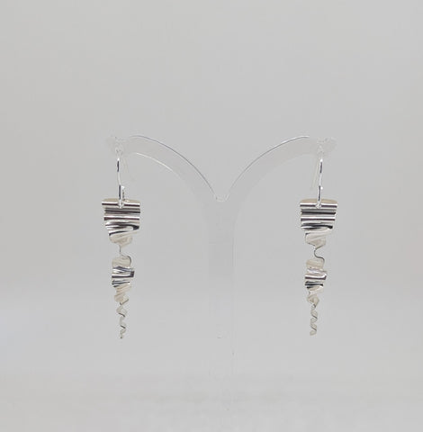 Small ripple twist drop earrings by Suzie Horan