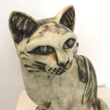 Sitting cat by Jan Beeny