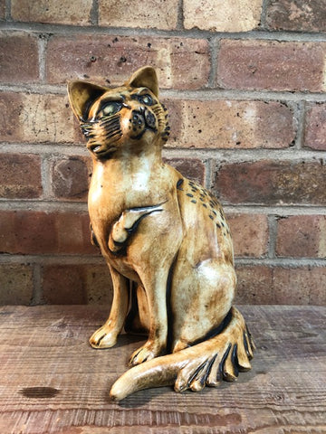 Sitting Cat by Jan Beeny