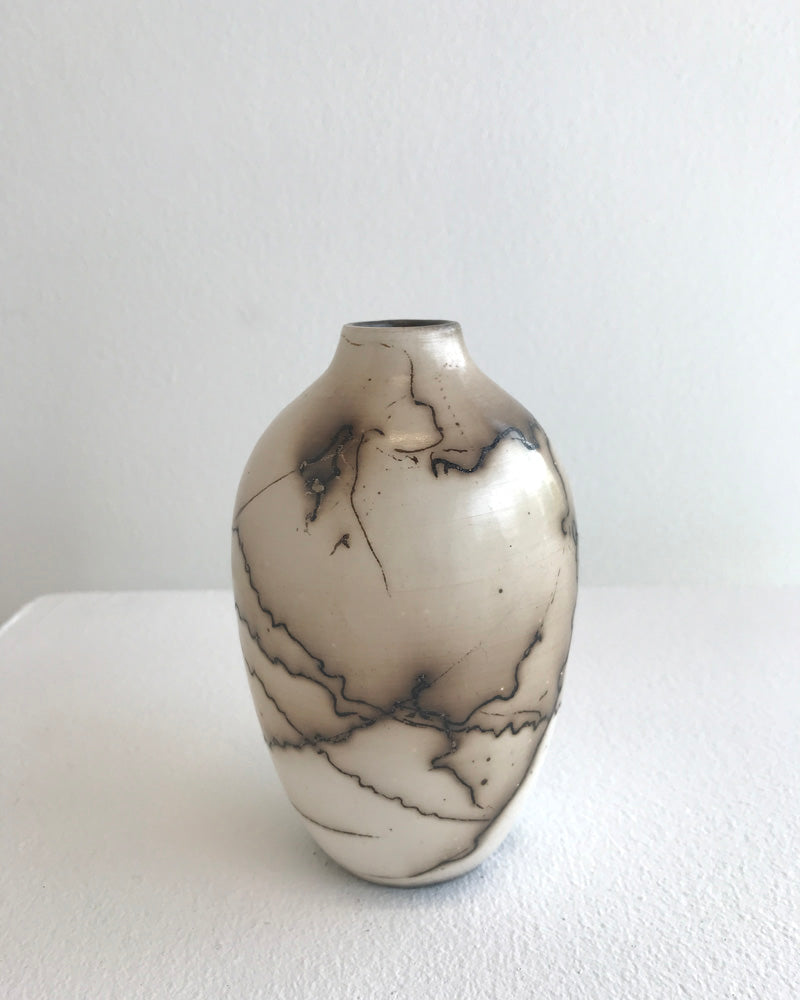 Horsehair Raku Vase by Jodie Neale – Makers Guild in Wales