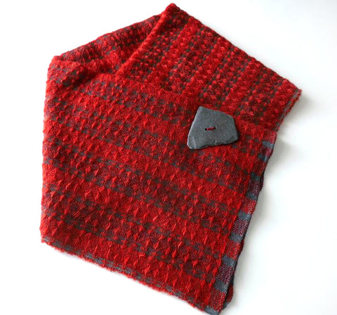 Neck shawl by Jill Riley